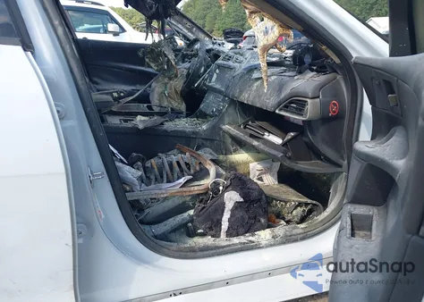 2018 Jaguar Xe 25T Premium z USA, uszkodzony, nr VIN SAJAJ4FX1JCP38811